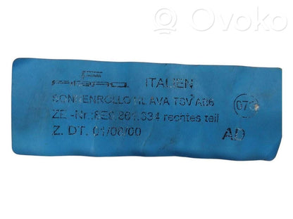 Aizmugurē logu aizkars