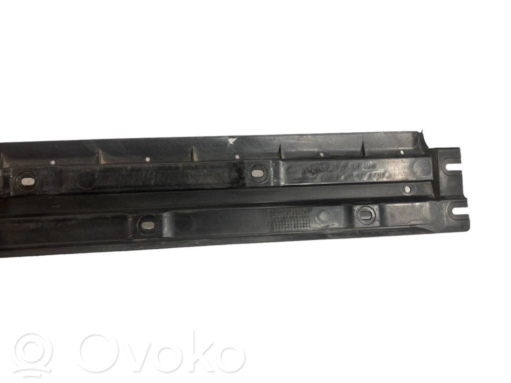 Side underbody protection