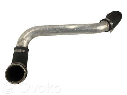 Шланг(и)/труба(ы) интеркулера