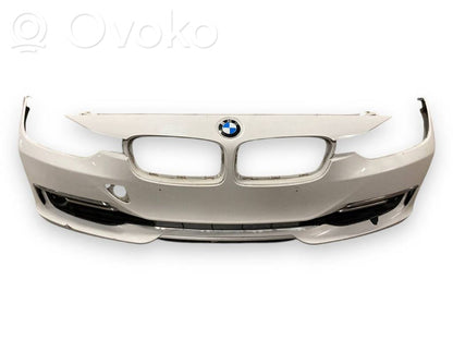 Передний бампер