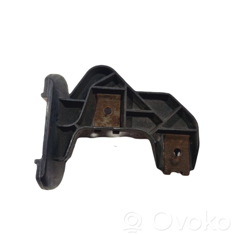 Front bumper holder
