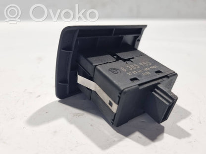 Power window switch