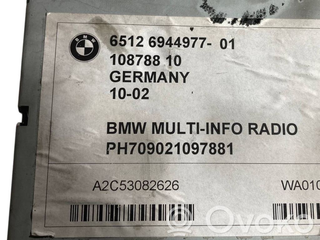 Radio / CD/DVD atskaņotājs / navigācija