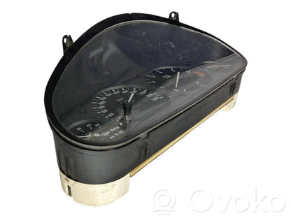 Spidometrs (instrumentu panelī)