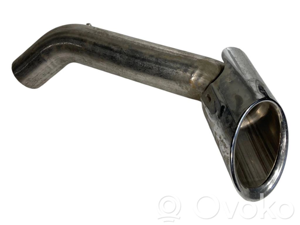 Exhaust surround trim