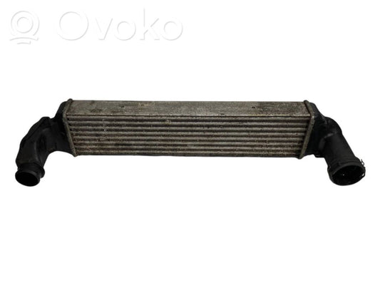 Starpdzesētāja radiators