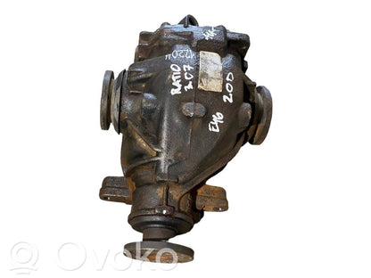 Aizmugurējais reduktors