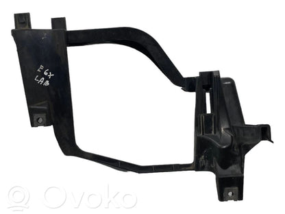 Priekšējā luktura turētājs