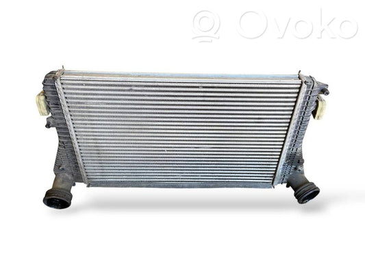 Starpdzesētāja radiators