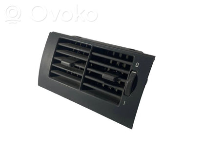 Aizmugurējā gaisa - ventilācijas reste