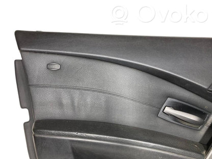 Priekšējo durvju apdare