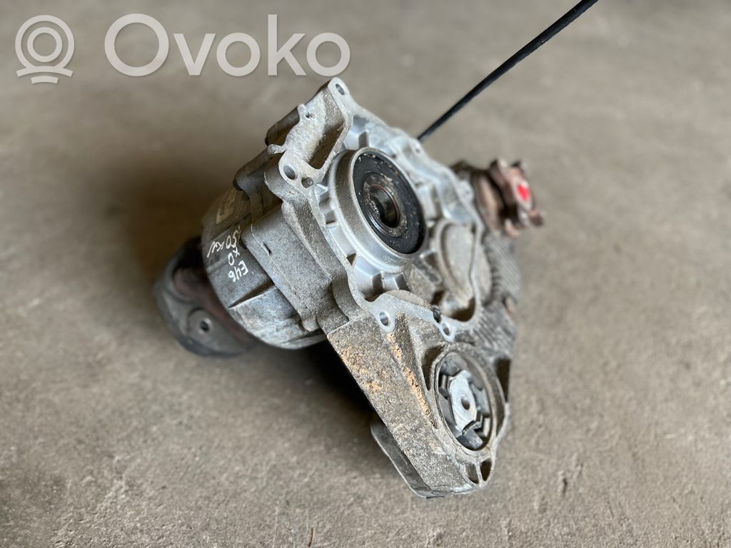 Pārnesumkārbas reduktors / razdatka