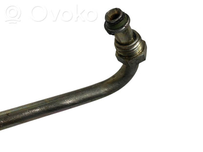 Stūres pastiprinātāja šļūtene (-es) / caurulīte (-es)