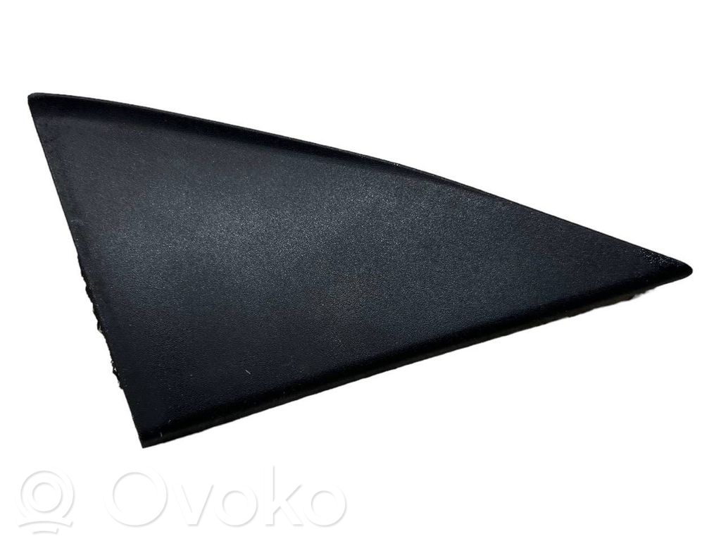 Spoguļa plastmasas dekoratīvā apdare