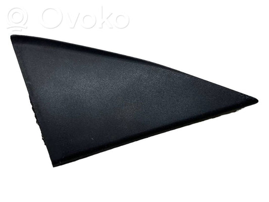 Spoguļa plastmasas dekoratīvā apdare