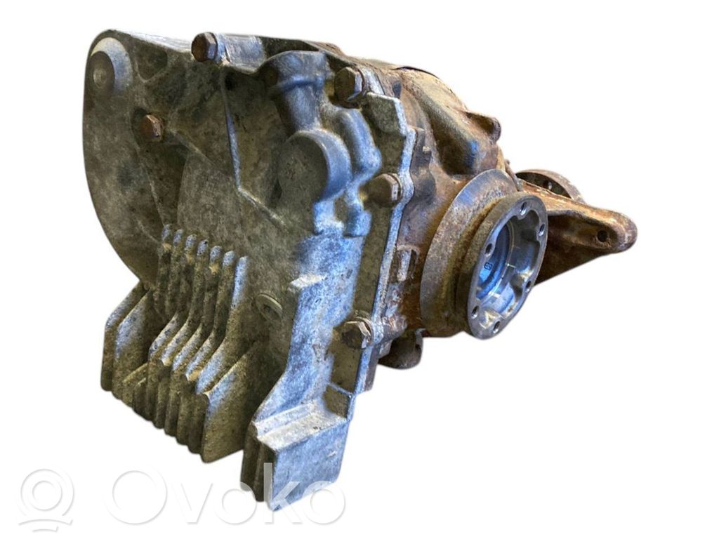 Aizmugurējais reduktors