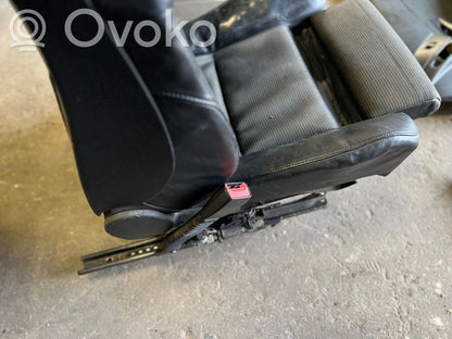 Комплект сидений