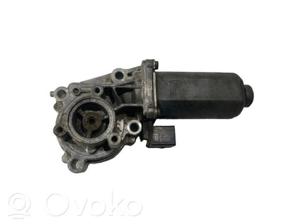 Pārnesumkārbas reduktors / razdatka