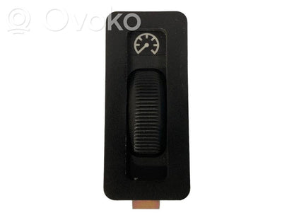 Paneļa apgaismojuma regulēšanas slēdzis