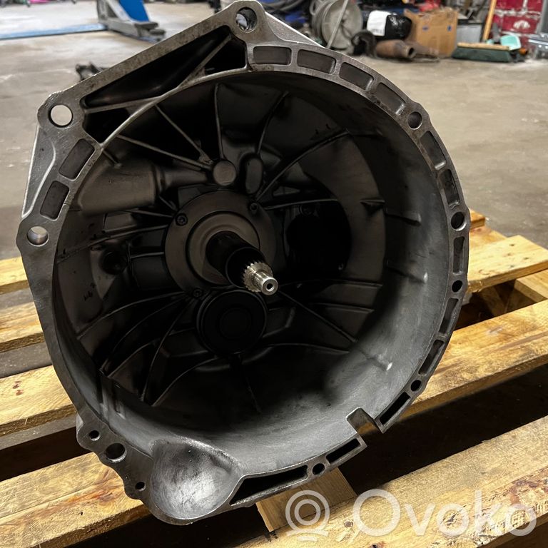 Механическая 6-ступенчатая коробка передач