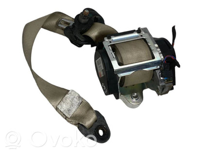 Передний ремень безопасности