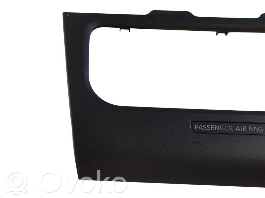 Klimata kontrole / mazā radiatora vadības dekoratīvā apdare