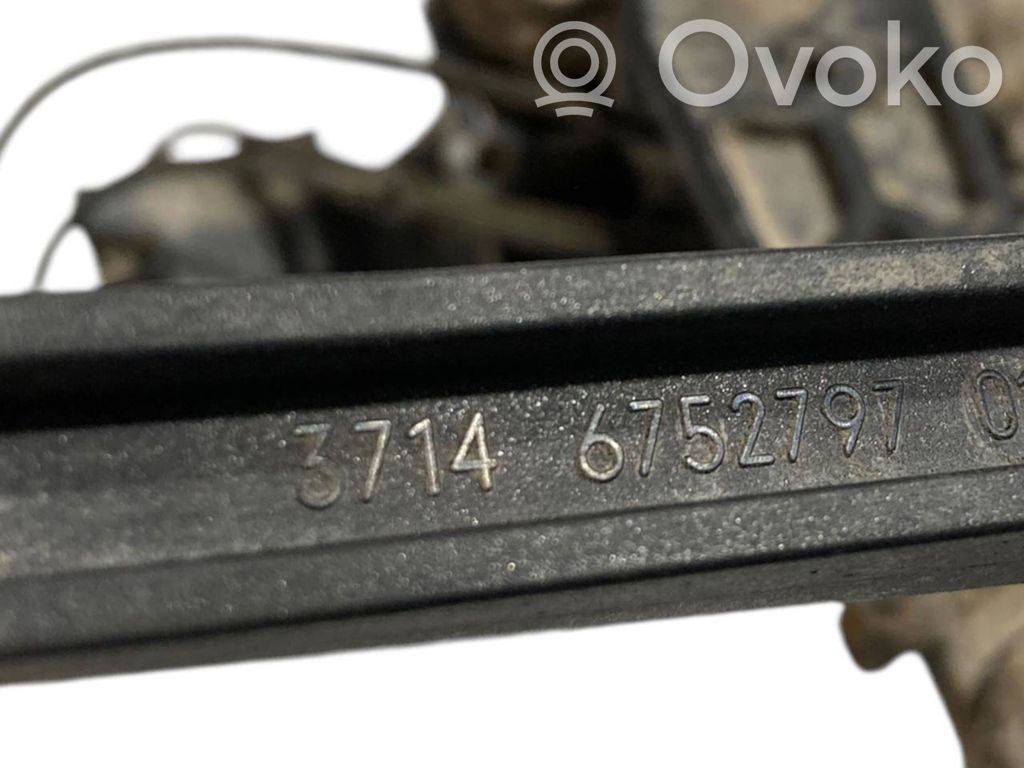 Augstuma sensors (priekšējo lukturu)