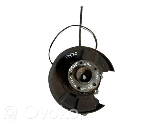 Aizmugurē riteņa rumbas vārpstas šarnīrs (stupica, capfa)