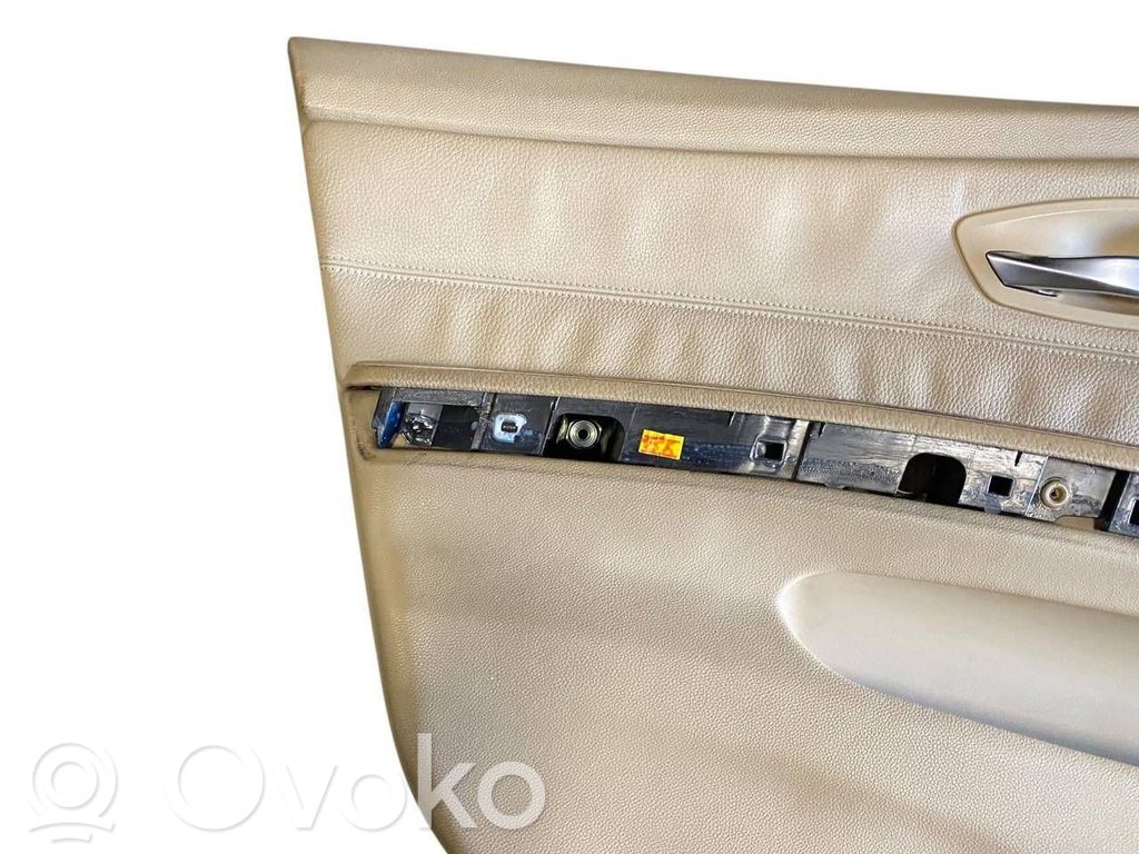 Salona daļu komplekts