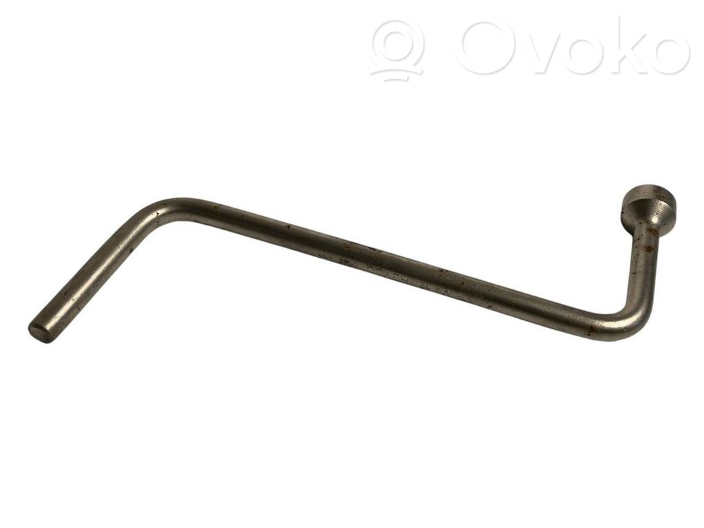 Riteņu uzgriežņatslēga