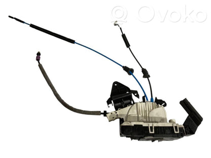 Aizmugurē slēdzene