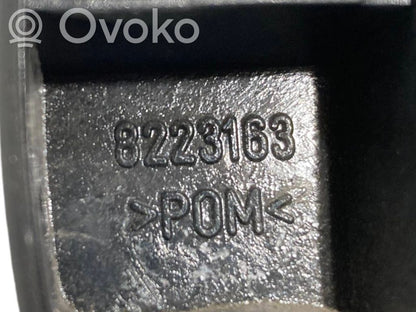 Engine hood release handle