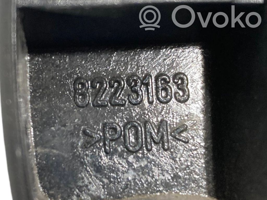 Engine hood release handle