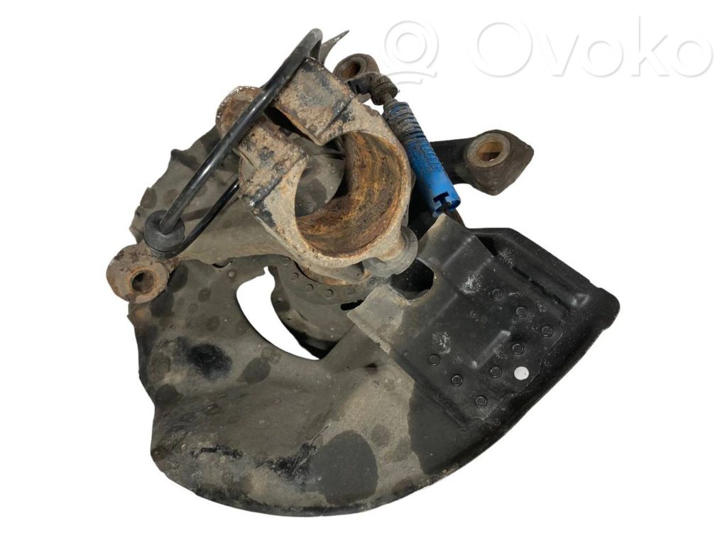 Priekšējā riteņa rumbas vārpstas šarnīrs (stupica, capfa)