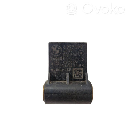 Airbag impact sensor