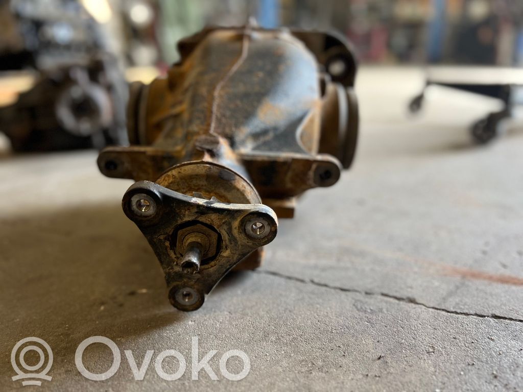 Задний редуктор