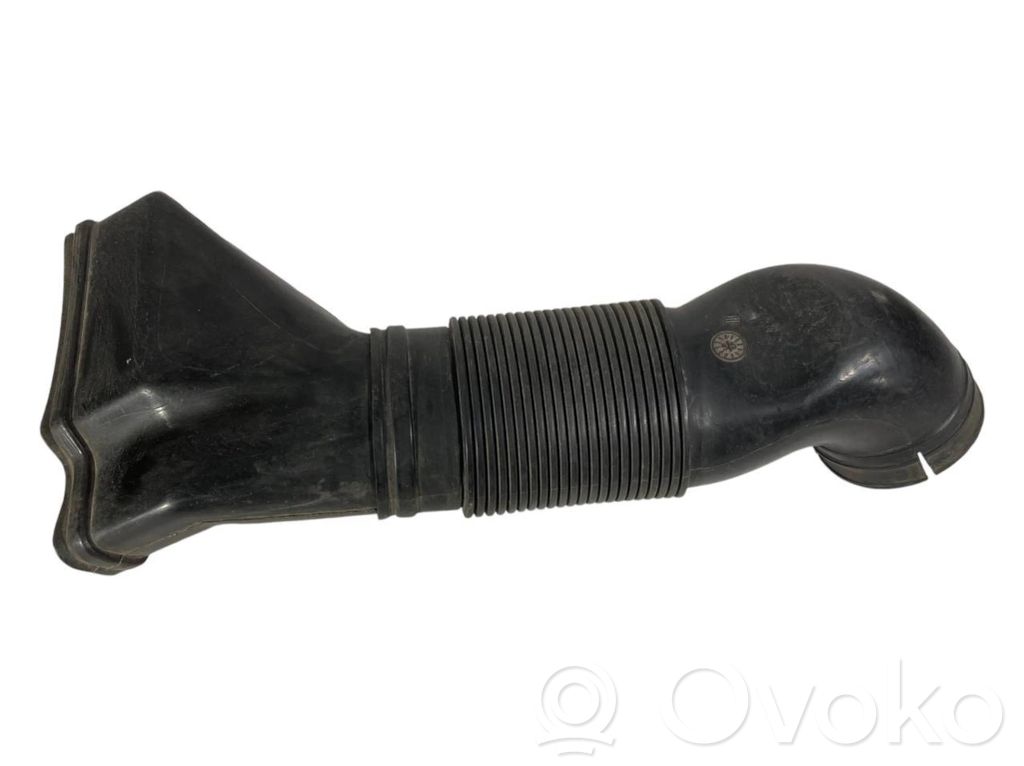 Air intake duct details