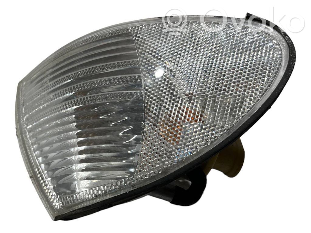 Miglas lukturis priekšā