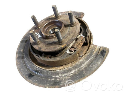 Aizmugurē riteņa rumbas vārpstas šarnīrs (stupica, capfa)