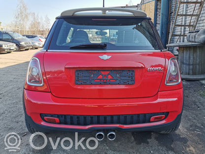 Aizmugurējais izpūtēja bundulis