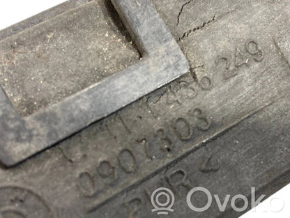 Radiatora (-u) turētājs / kronšteins