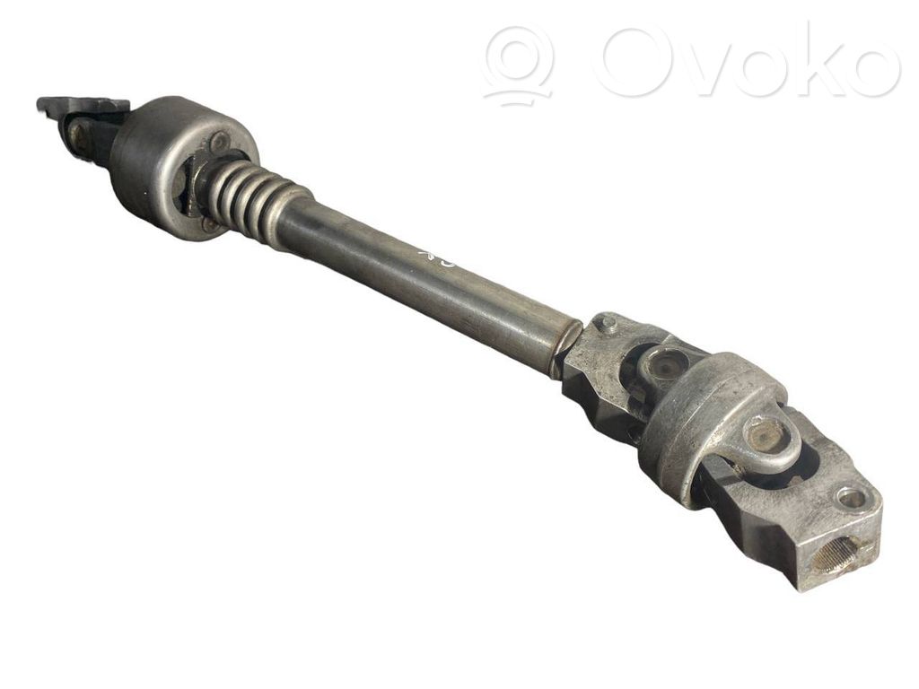 Stūresrata ass krustsavienojums