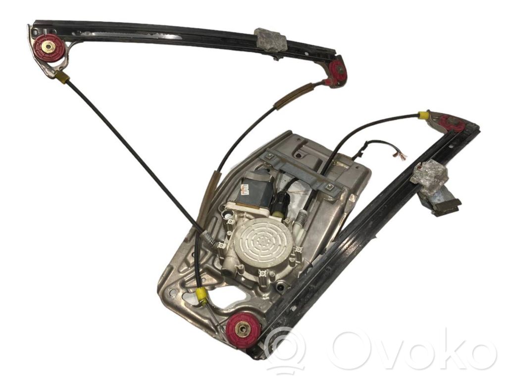 Priekšpusē elektriskā loga pacelšanas mehānisma komplekts