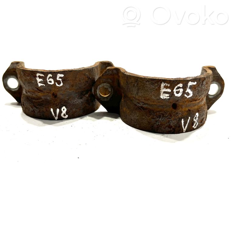 Stabilizer bar bushing/holder