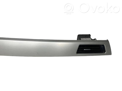 Centrālais gaisa ventilācijas režģis