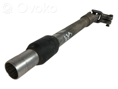 Stūresrata ass krustsavienojums