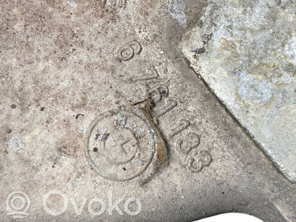 Pusrāmis aizmugurējais / priekšējais