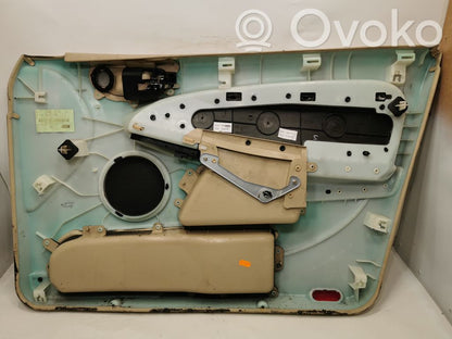 Priekšējo durvju apdare