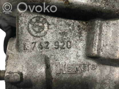 Eļļas filtra turētājs / dzesētājs