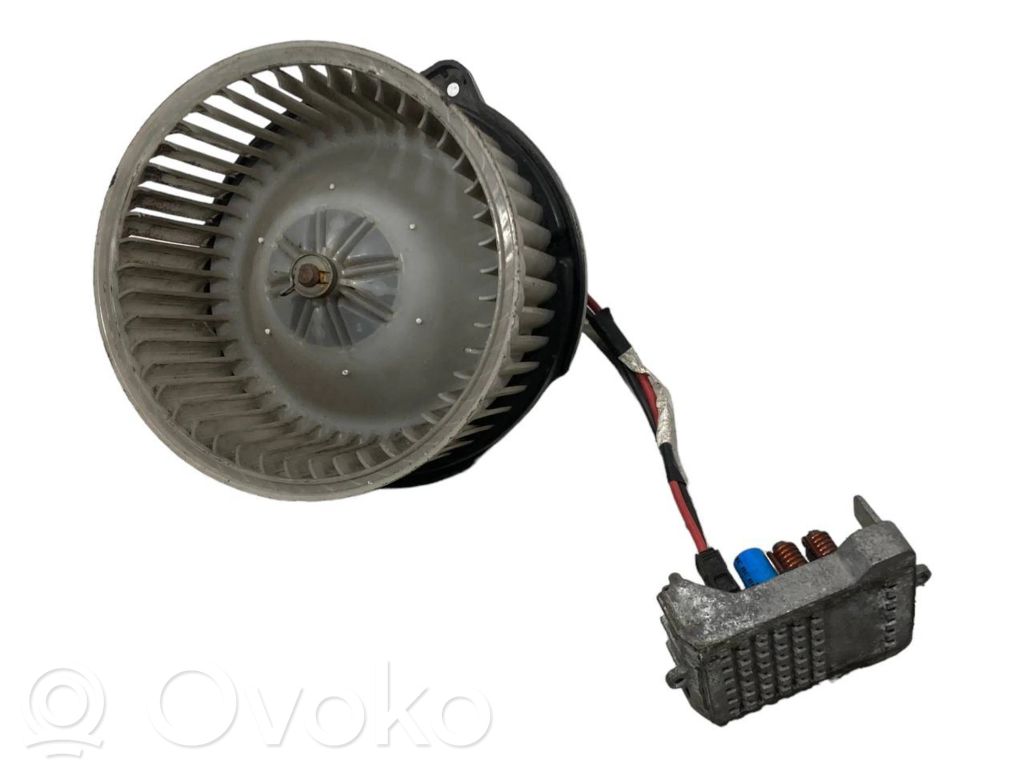 Mazā radiatora ventilators